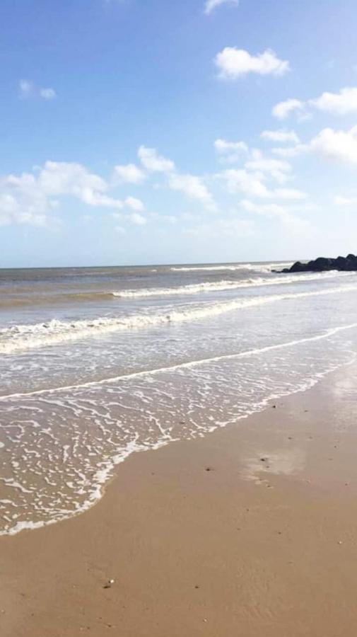 Fabulous 2 Bedroom Dog Friendly Chalet 5 Min Walk To Beach, Nr Gt Yarmouth & Norfolk Broads Scratby Bagian luar foto